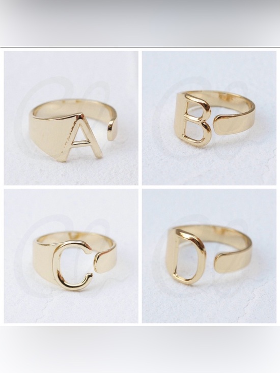 Plunder Jewelry - Plunder Gold Letter Monogram Ring — Shiny Gold Initial Band